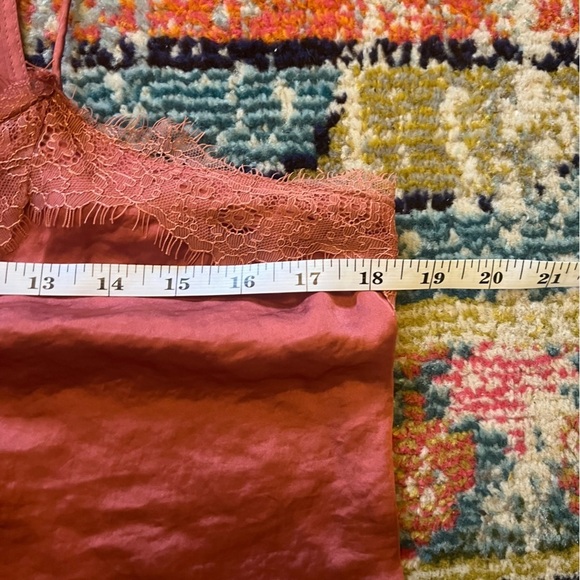 Nine West solid tank top women’s size S brick color - Picture 5 of 5